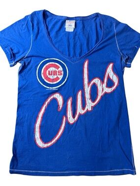 Vintage Cubs women’s tee